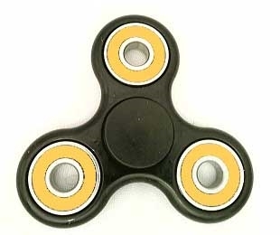 Fidget Hand Spinner Toy with Center Ceramic Bearing, 3 outer Yellow Bearings