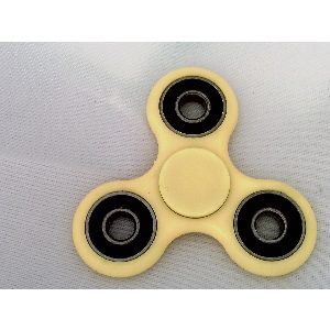 Yellow Fidget Hand Spinner Toy 42Q