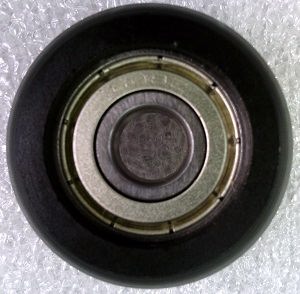 8mm Bore Bearing with 32mm Plastic Tire Top view