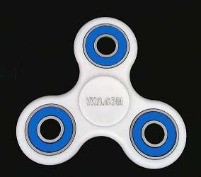 White Fidget Hand Spinner Toy with Center Ceramic Bearing, 3 outer Blue Bearings
